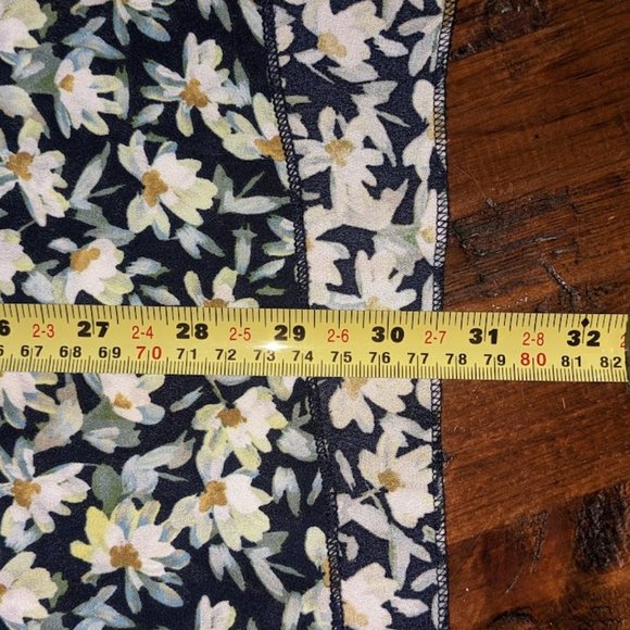 Spense Daisy Print Tunic Tank 2X - Picture 5 of 8